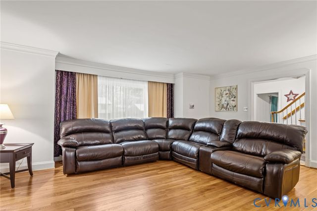 106 Early Ave, Sandston, VA 23150