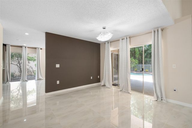 6625 NW 75th Place, Parkland, FL 33067
