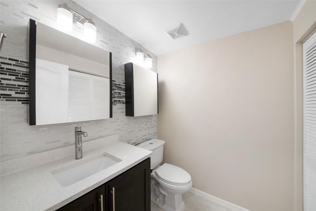 6625 NW 75th Place, Parkland, FL 33067