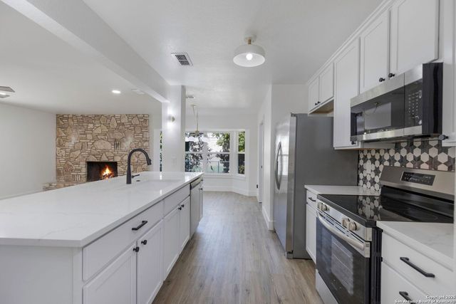 2311 Trails End, Kerrville, TX 78028