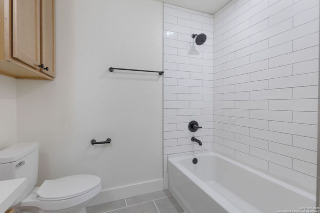 2311 Trails End, Kerrville, TX 78028