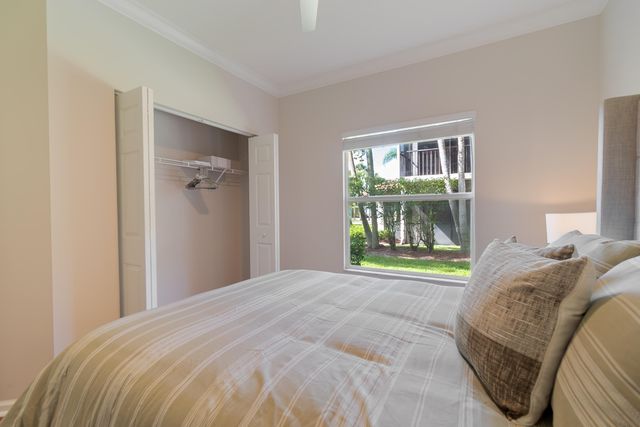 12616 Shoreline Drive, Wellington, FL 33414