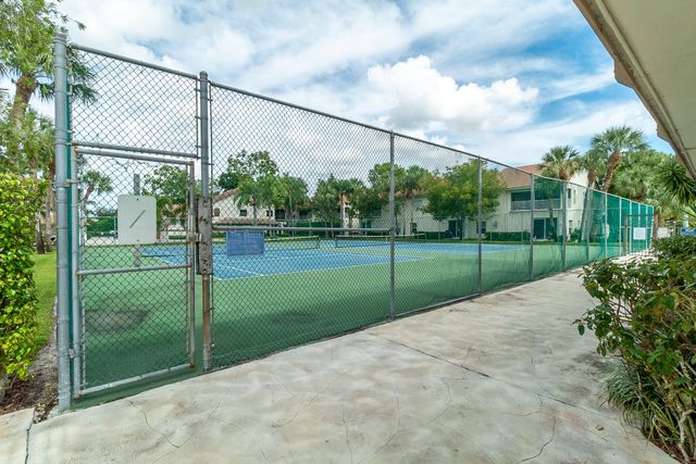 12616 Shoreline Drive, Wellington, FL 33414