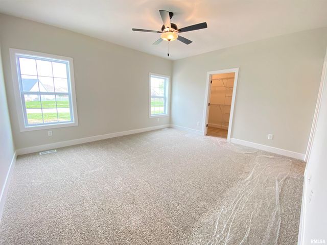 301 Hodges Court, Chatham, IL 62629