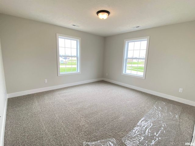 301 Hodges Court, Chatham, IL 62629