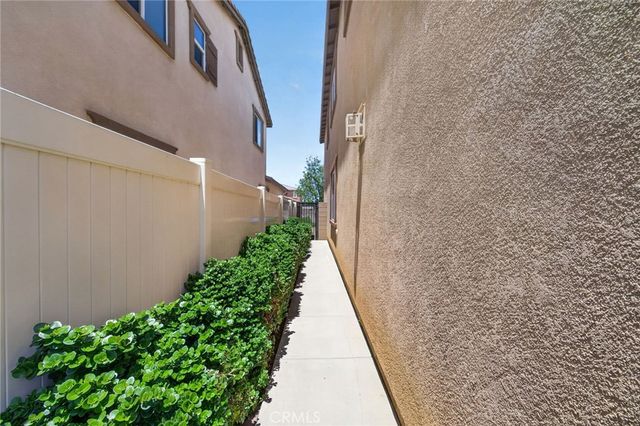 28624 Mahogany Trail, Menifee, CA 92584