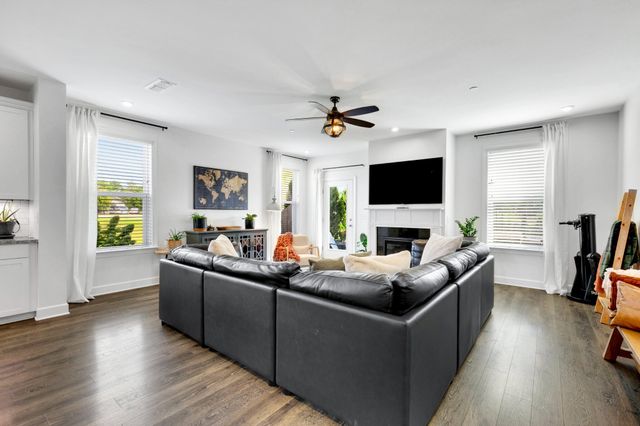 1114 Crossfield Dr, Nolensville, TN 37135