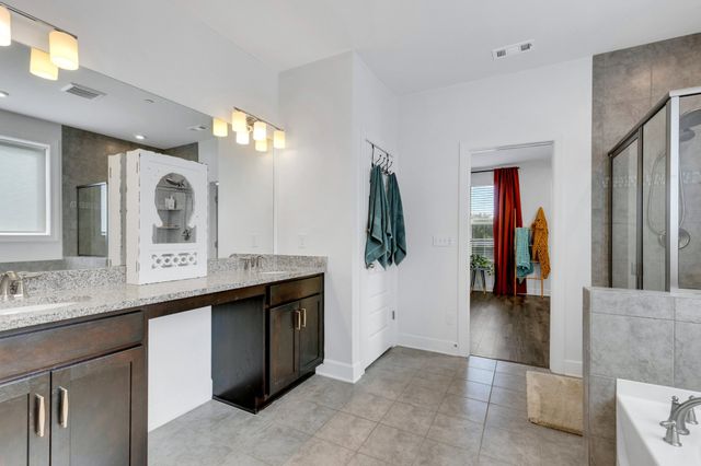 1114 Crossfield Dr, Nolensville, TN 37135