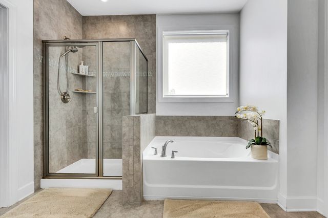 1114 Crossfield Dr, Nolensville, TN 37135