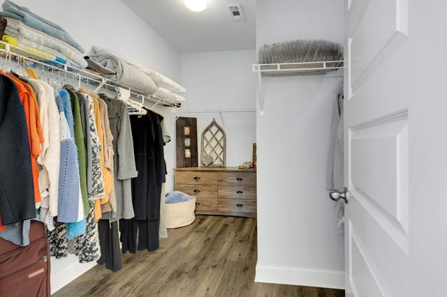 1114 Crossfield Dr, Nolensville, TN 37135