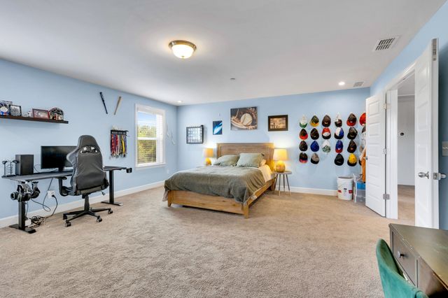 1114 Crossfield Dr, Nolensville, TN 37135