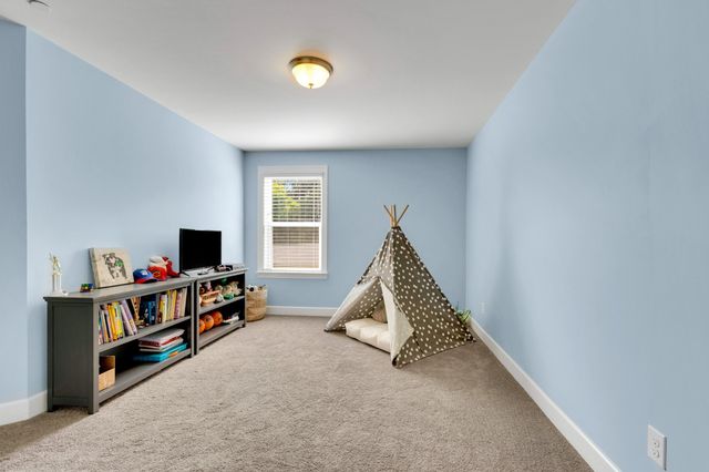 1114 Crossfield Dr, Nolensville, TN 37135