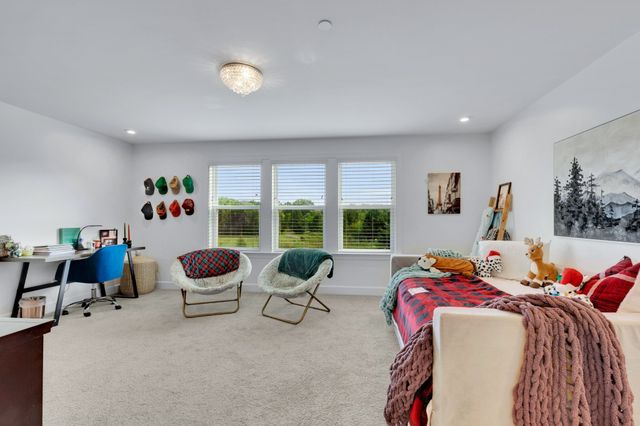 1114 Crossfield Dr, Nolensville, TN 37135