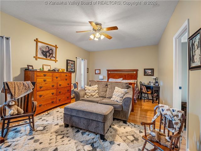 116 Grant Drive, Sissonville, WV 25320