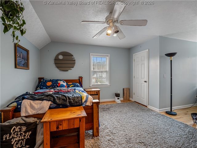 116 Grant Drive, Sissonville, WV 25320