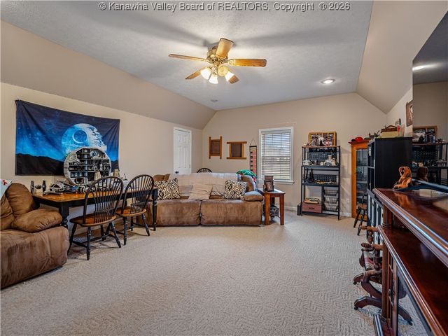 116 Grant Drive, Sissonville, WV 25320