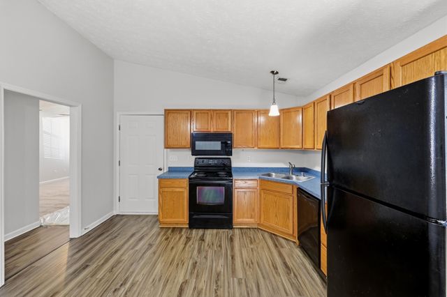 106 Allison Circle, Nicholasville, KY 40356