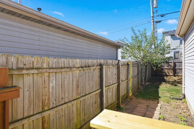 106 Allison Circle, Nicholasville, KY 40356