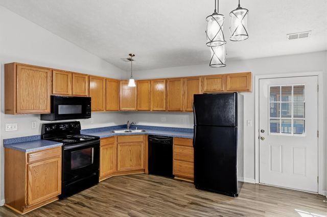 106 Allison Circle, Nicholasville, KY 40356