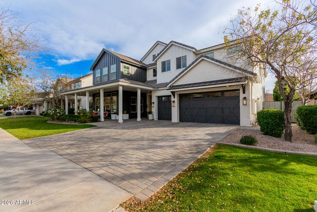 2917 E BOOT TRACK Trail, Gilbert, AZ 85296