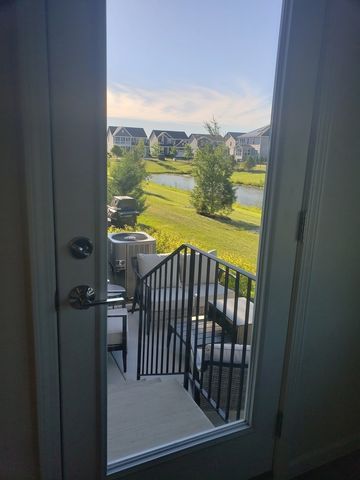 1221 Josiah Road 1221, Naperville, IL 60563