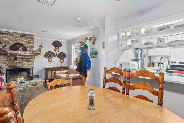 10322 Loma Vista Drive, Shreveport, LA 71115