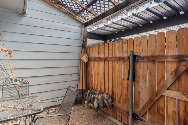 10322 Loma Vista Drive, Shreveport, LA 71115