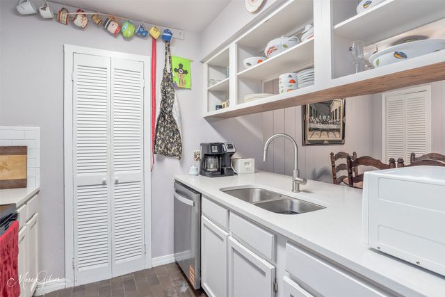 10322 Loma Vista Drive, Shreveport, LA 71115