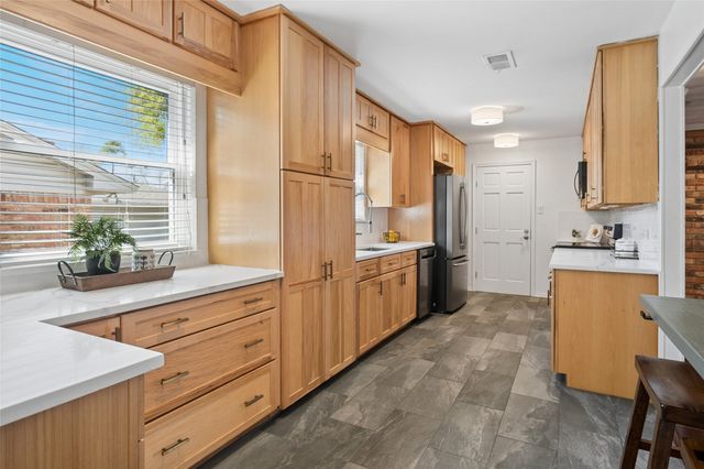 628 Parkview Lane, Richardson, TX 75080