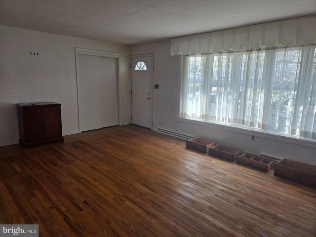 350 MADDOCK, Hamilton, NJ 08610