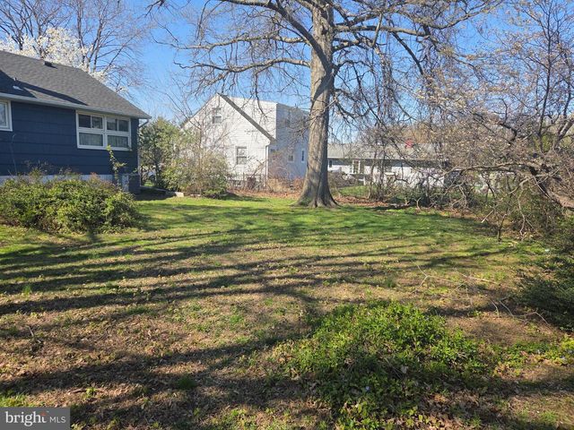 350 MADDOCK, Hamilton, NJ 08610