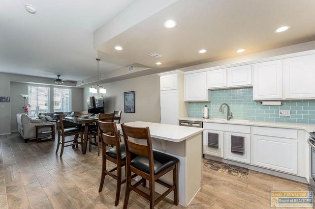 5 Harbor View, Laguna Vista, TX 78578