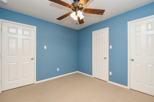 7218 Fox Hall Lane, Humble, TX 77338
