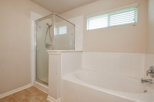 7218 Fox Hall Lane, Humble, TX 77338