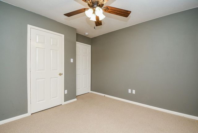 7218 Fox Hall Lane, Humble, TX 77338