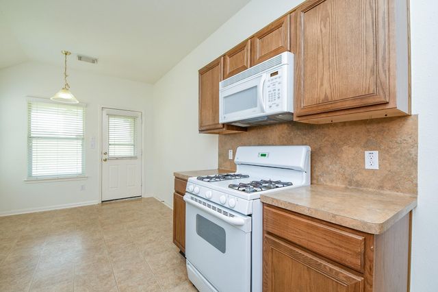 7218 Fox Hall Lane, Humble, TX 77338