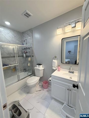 264 Greylock Parkway, Belleville, NJ 07109