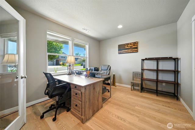 1382 Caprio Loop, Walla Walla, WA 99362