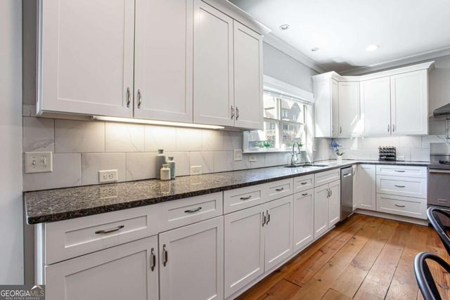 4902 Summer Wind Drive, Buford, GA 30519