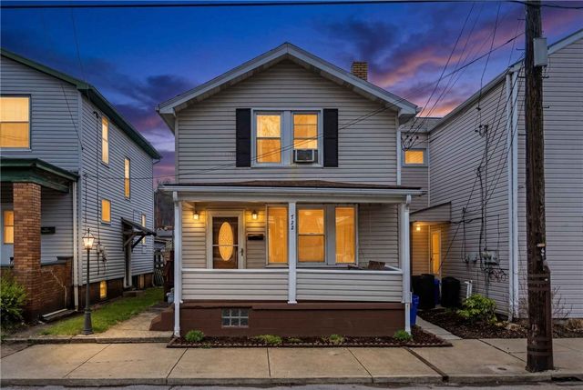 722 6th Ave, New Brighton, PA 15066