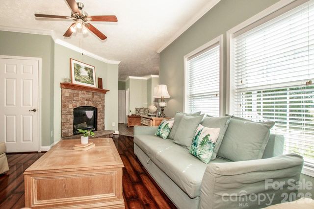 2860 Needmore Road, Woodleaf, NC 27054