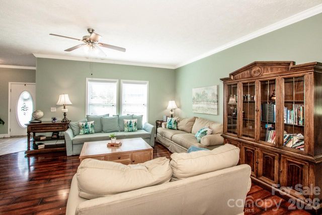 2860 Needmore Road, Woodleaf, NC 27054