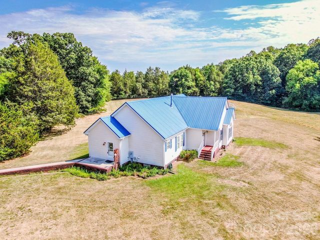 2860 Needmore Road, Woodleaf, NC 27054