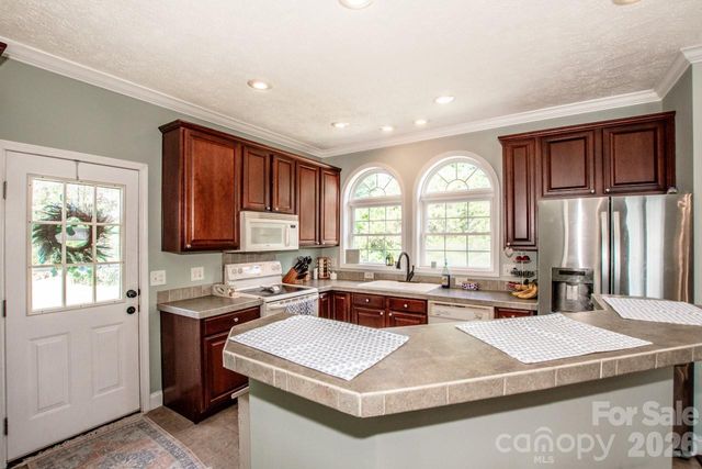2860 Needmore Road, Woodleaf, NC 27054