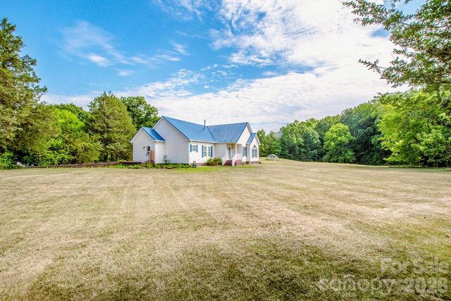 2860 Needmore Road, Woodleaf, NC 27054