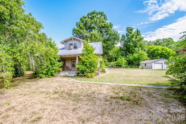 2860 Needmore Road, Woodleaf, NC 27054