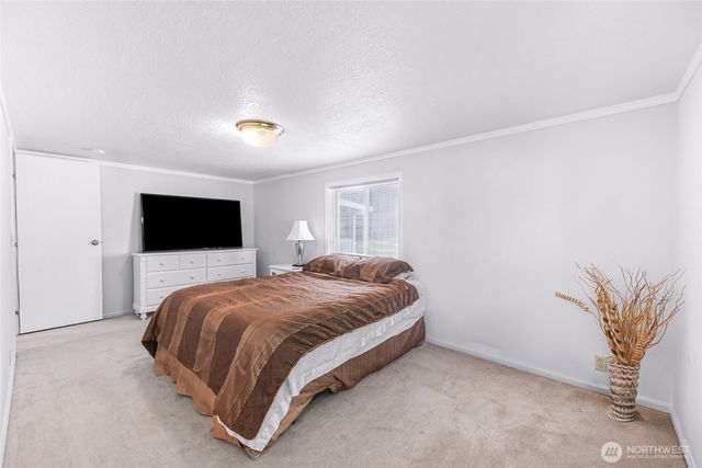 8633 Harbor Drive, Blaine, WA 98230