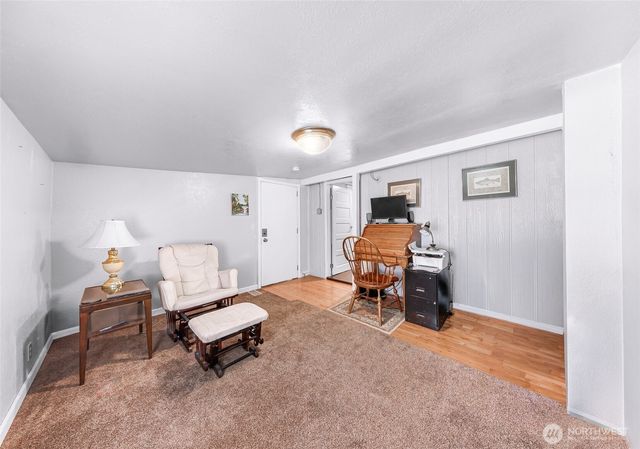8633 Harbor Drive, Blaine, WA 98230