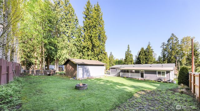 8633 Harbor Drive, Blaine, WA 98230