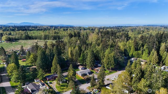 8633 Harbor Drive, Blaine, WA 98230